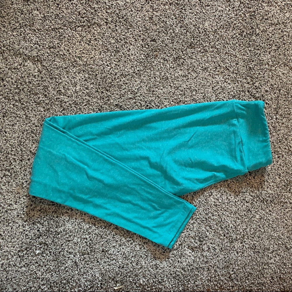 BLUE LEGGINGS